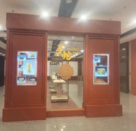 OLED透明显示屏在山西博物馆的创新应用